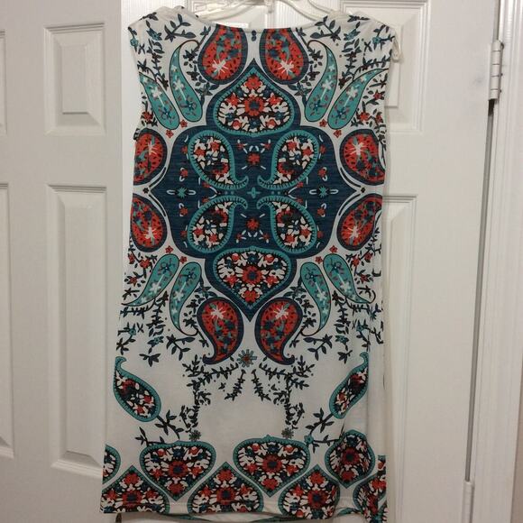 Joy Joy Women's Knee length Shift Dress Size Small Poly/Spandex - Picture 2 of 5